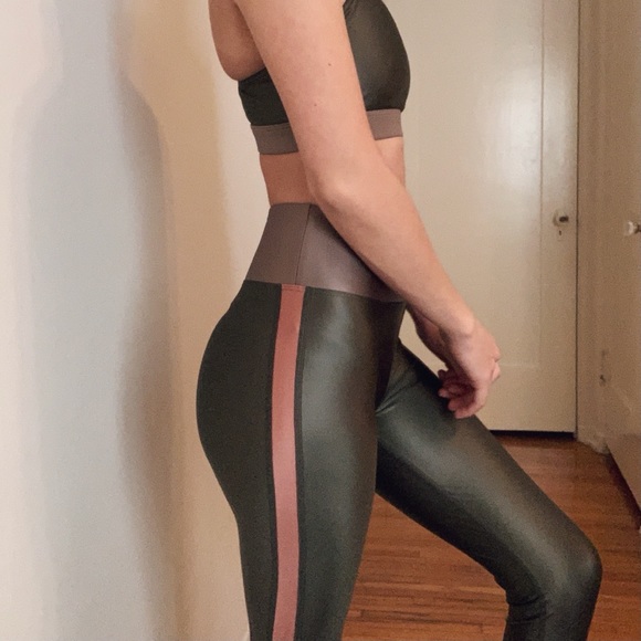 ❌SOLD❌NWOT Show Me Your Mumu, Mumu Moves Set - Picture 2 of 5